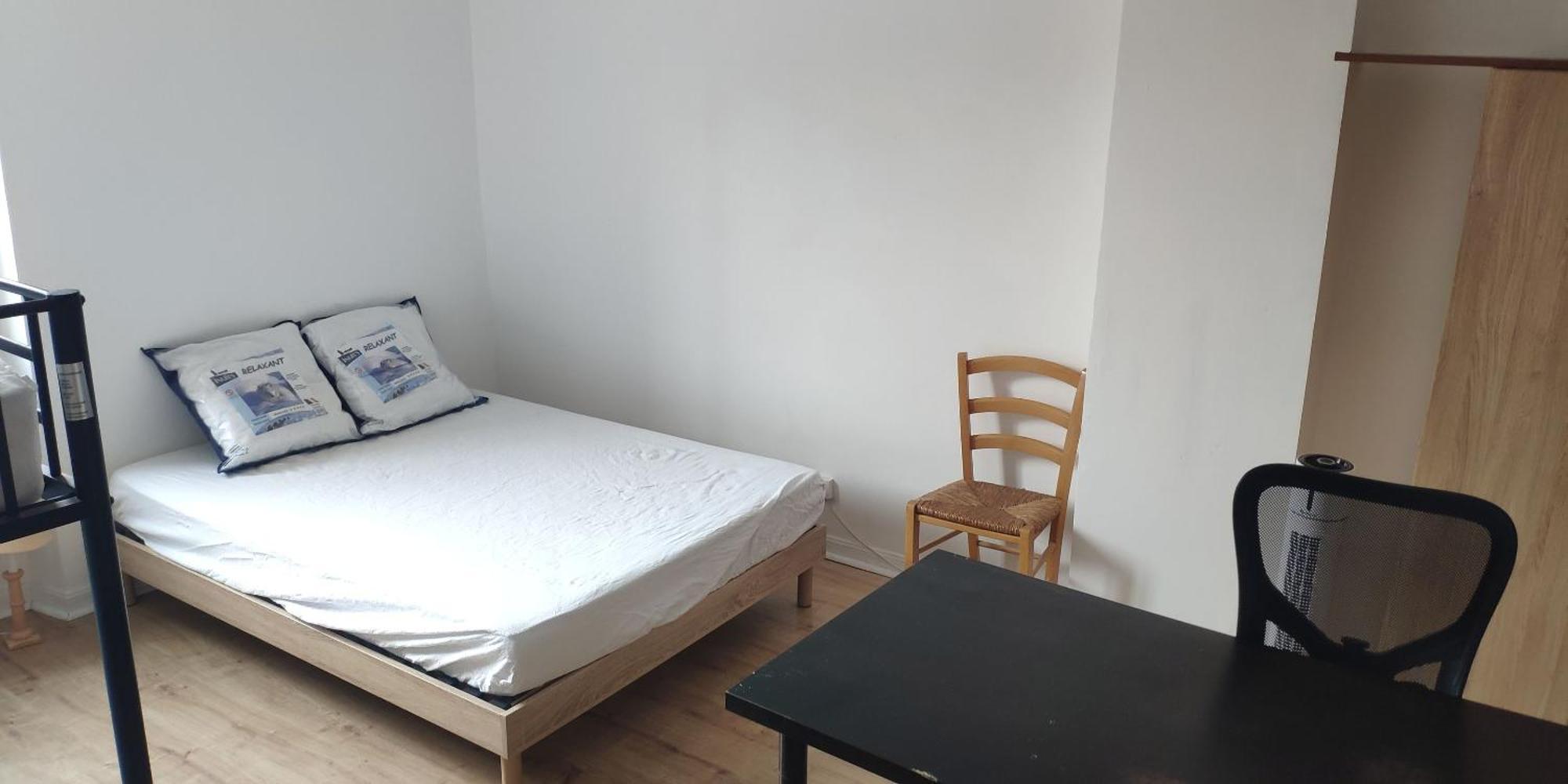 Appartements Simples Et Fonctionnels Pamiers Exteriör bild